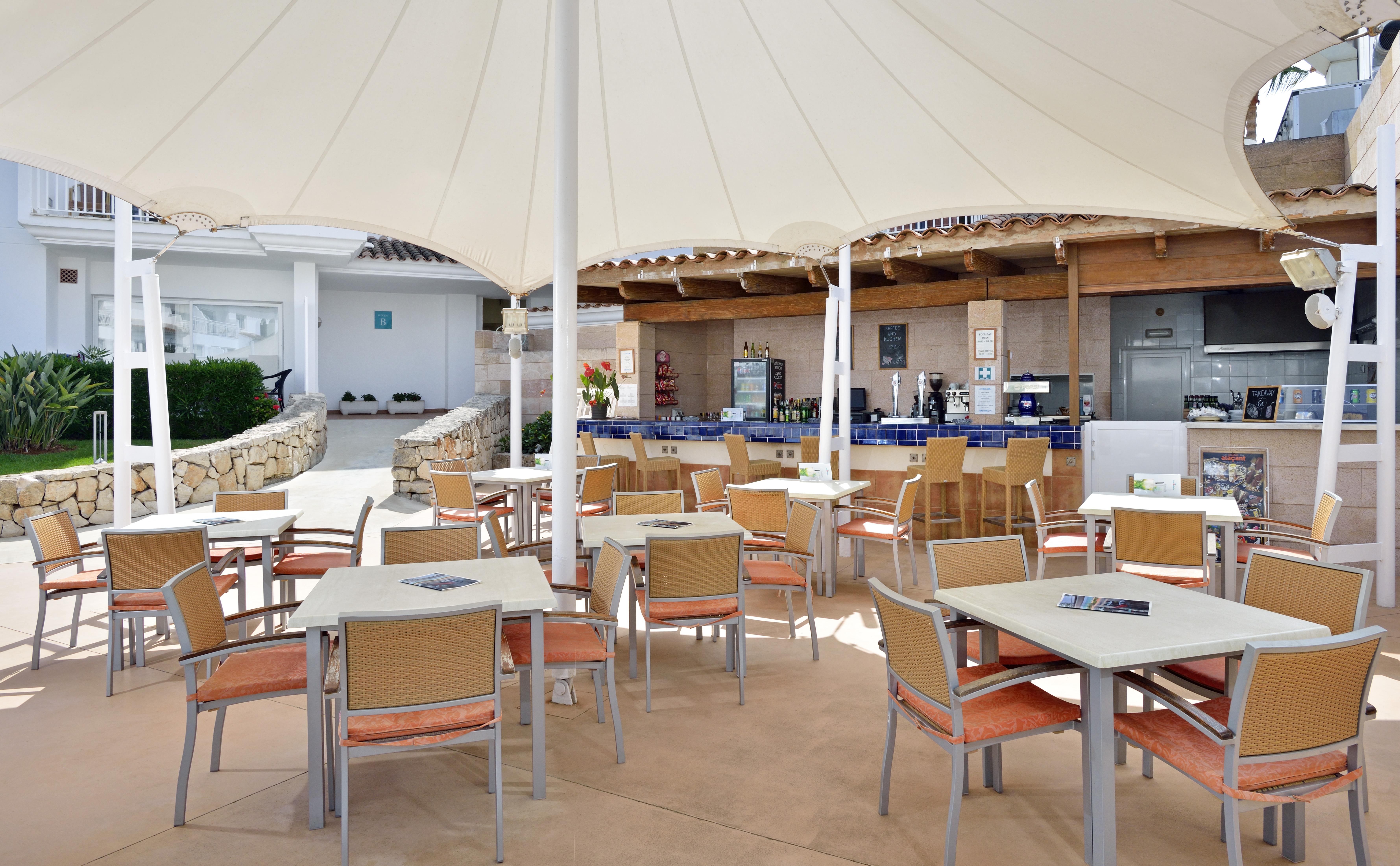 Aparthotel Isla De Cabrera Colonia de Sant Jordi Exterior photo